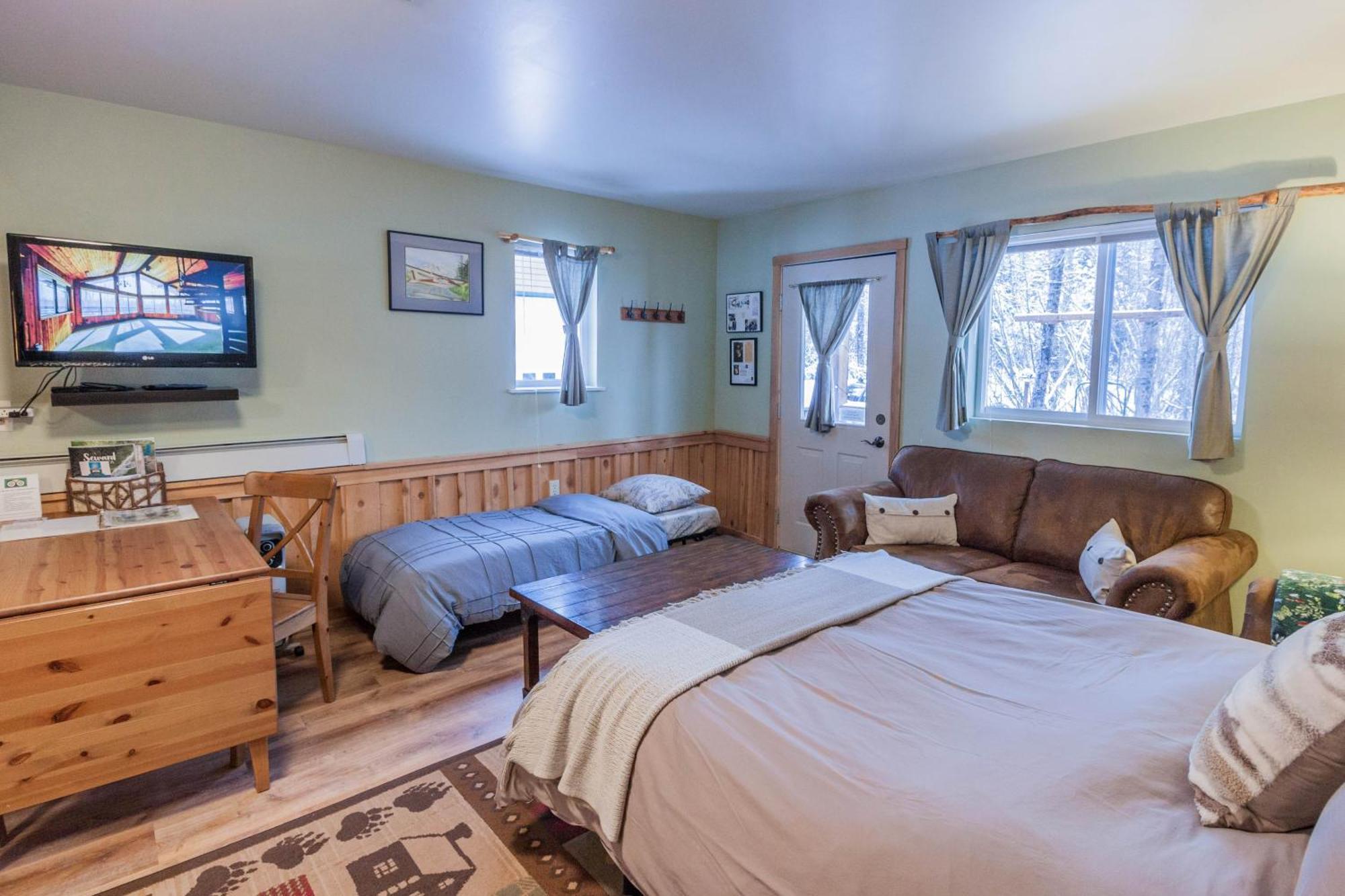 Bear Lake Lodgings B&B, Inc Seward Exteriér fotografie